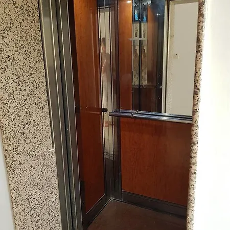 Mediterranean Beach Apts Daire